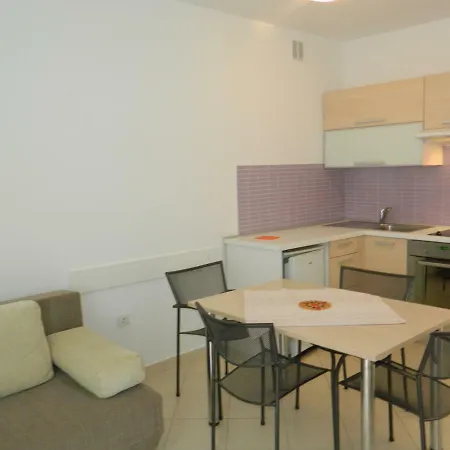 Mihael Lägenhet Brela