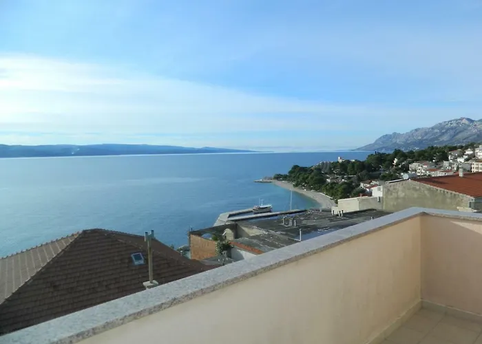 Mihael Apartman Brela